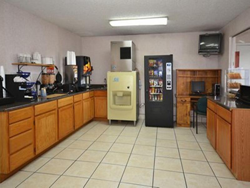 Econo Lodge Gallup Restaurante foto